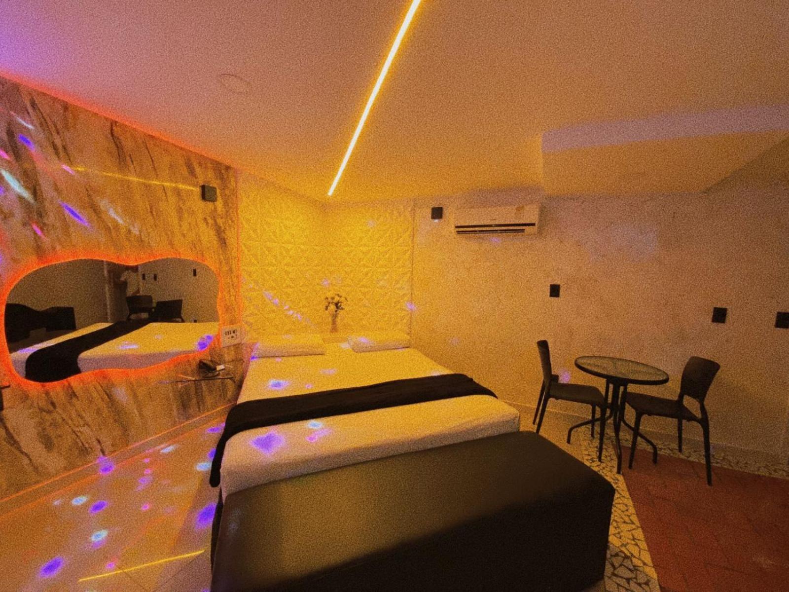 Love hotel Ceki Sabe