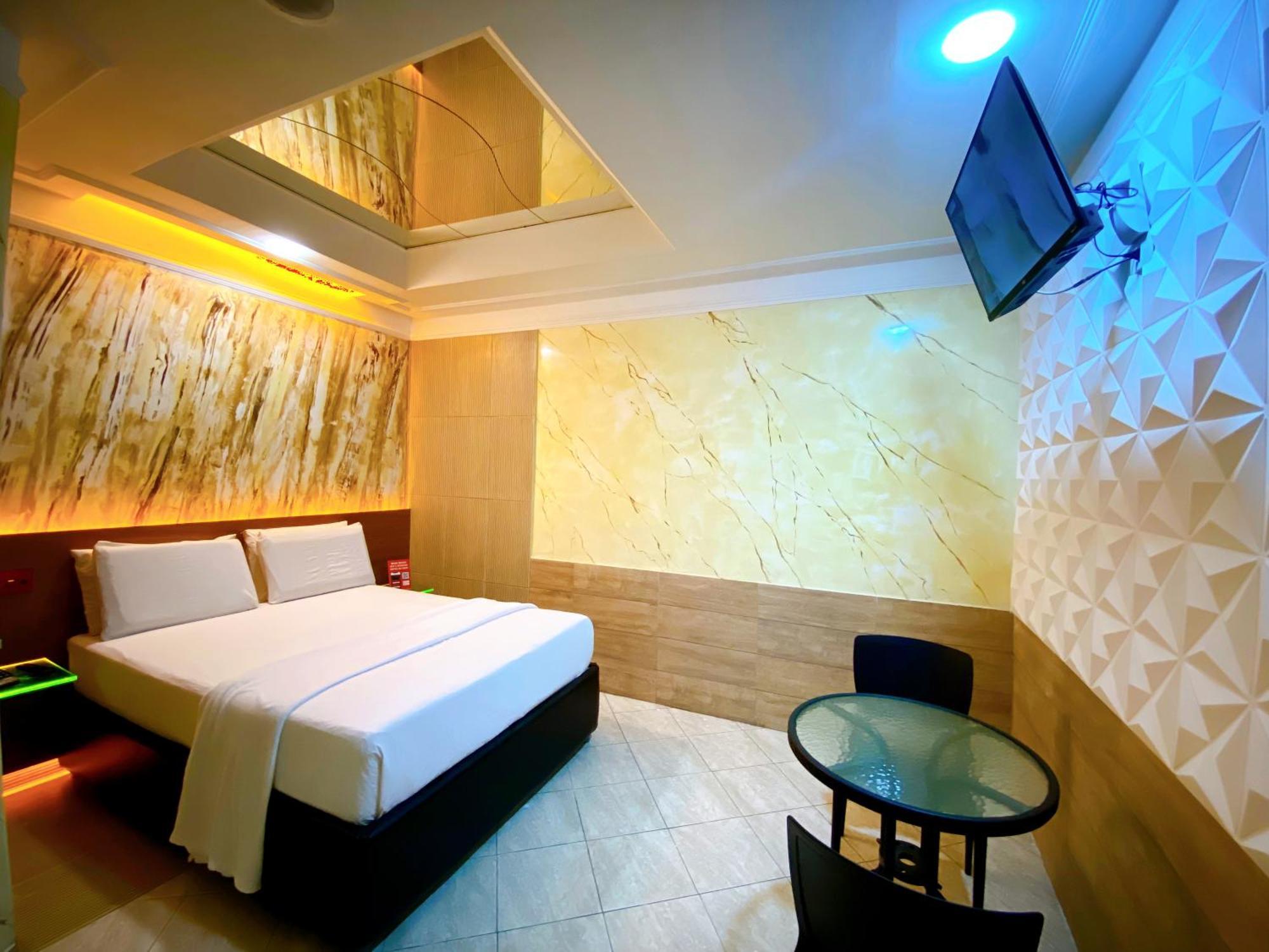 Ceki Sabe Love hotel *